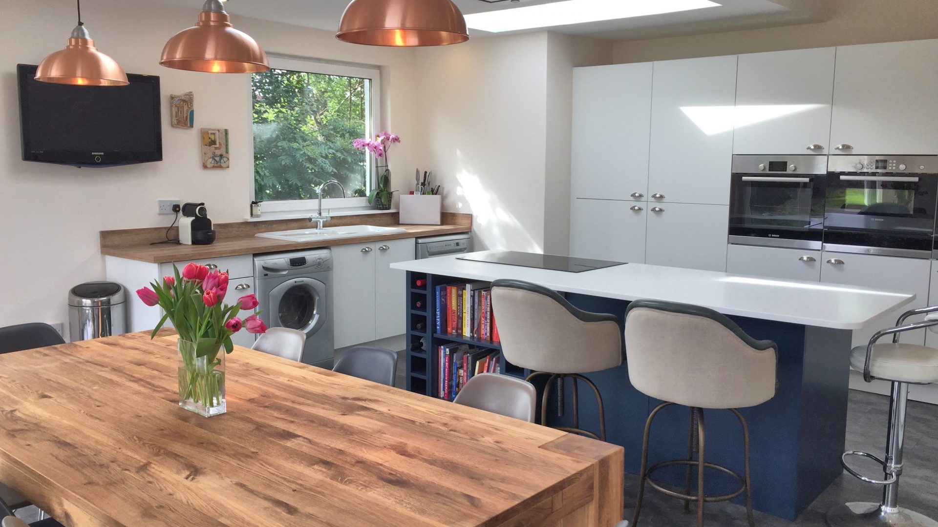 British Contemporary with Bespoke Island